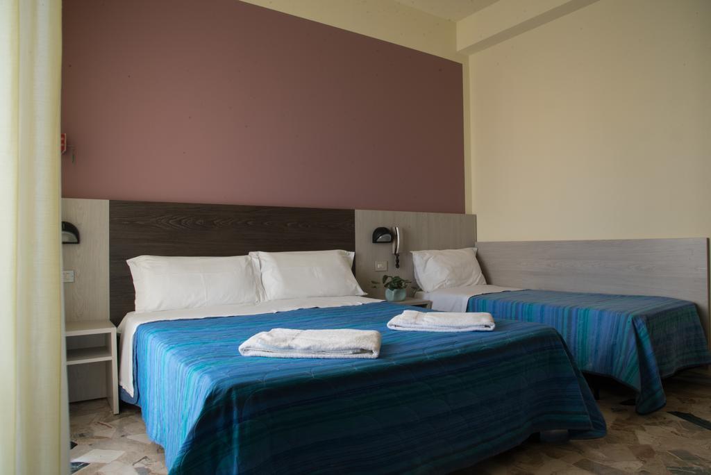 Hotel Mirage Bellaria-Igea Marina Exterior foto