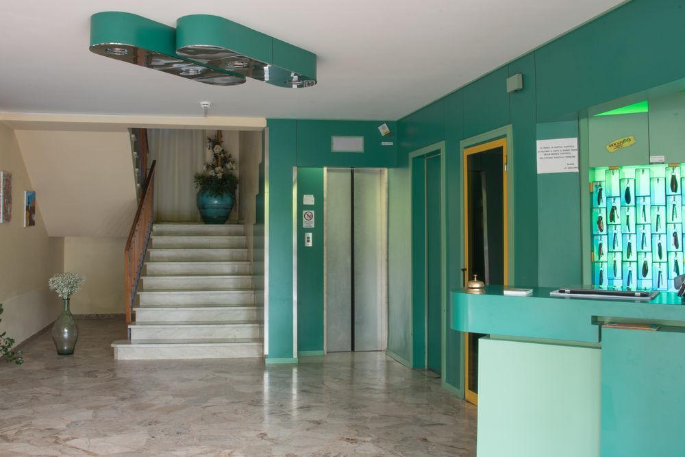 Hotel Mirage Bellaria-Igea Marina Exterior foto