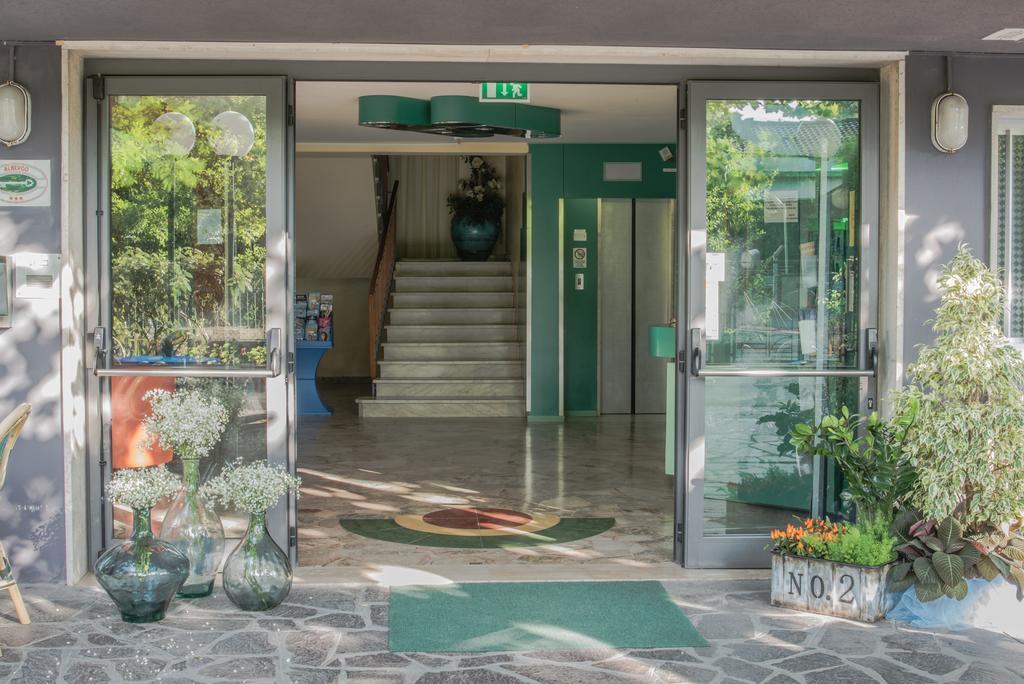 Hotel Mirage Bellaria-Igea Marina Exterior foto